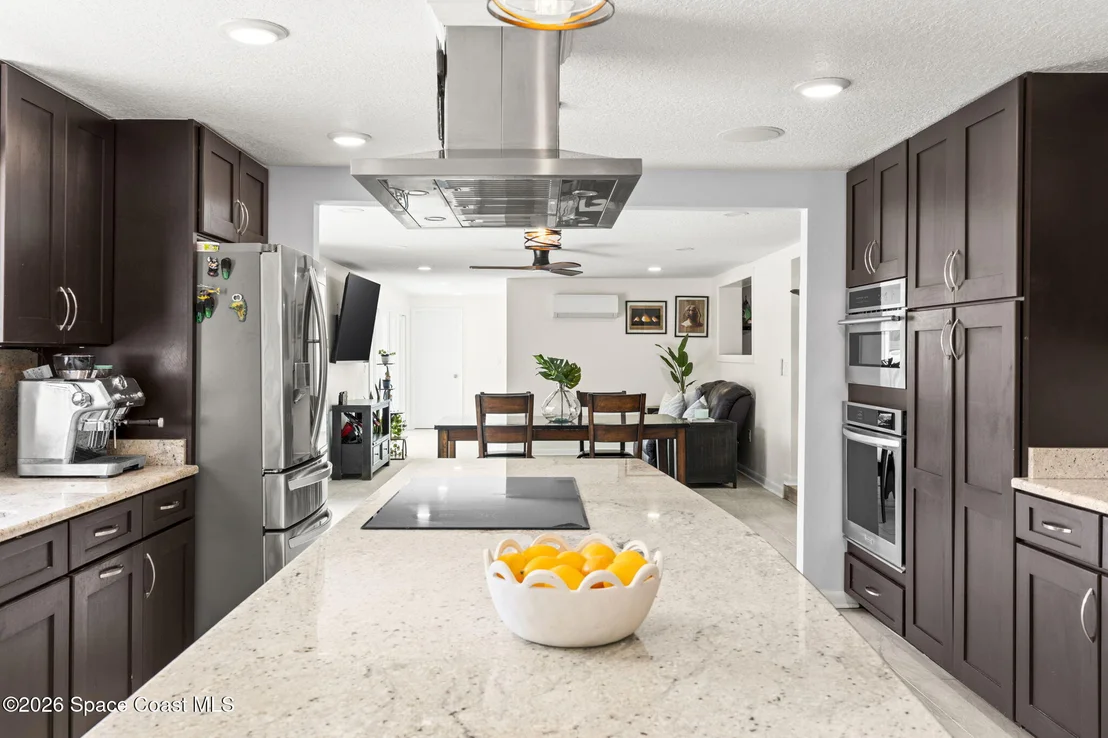 Photo of 500 Seabreeze Drive
