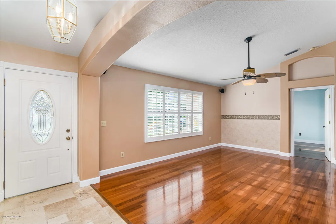 Photo of 3340 Lake View Circle