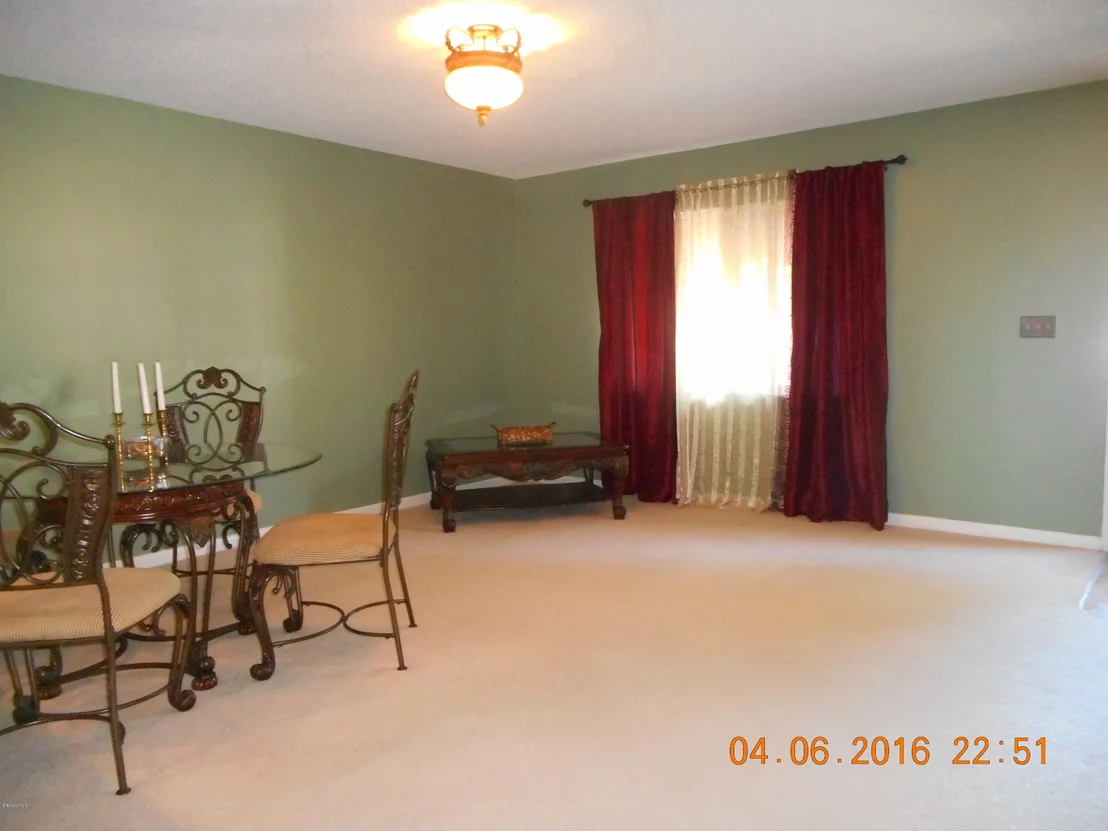Photo of Unit K41 at 1882 Murrell Road