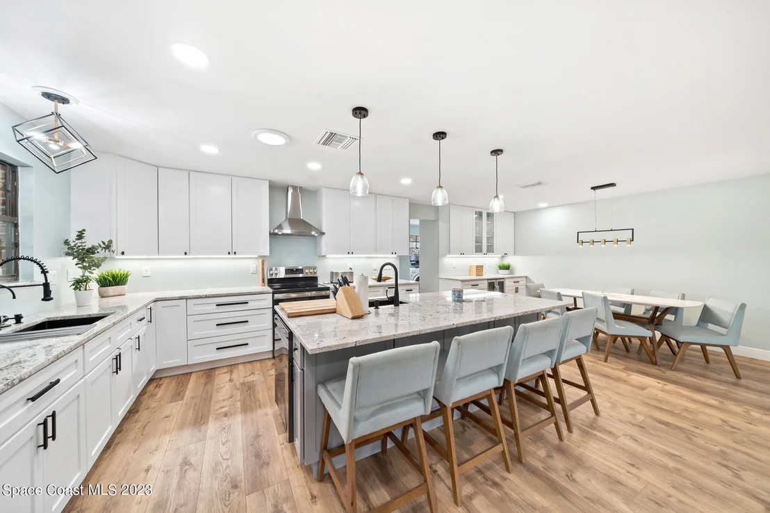 Photo of 2780 Pomello Road