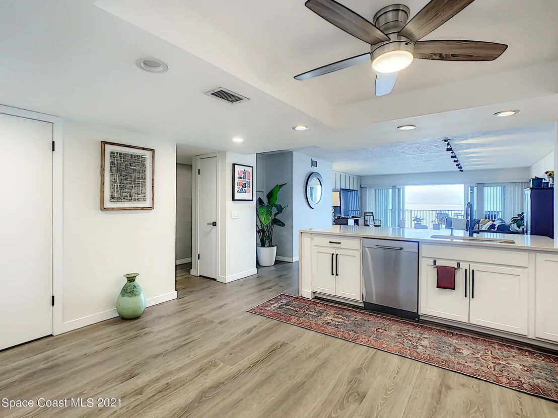 Photo of Unit 412 at 175 Highway A1a