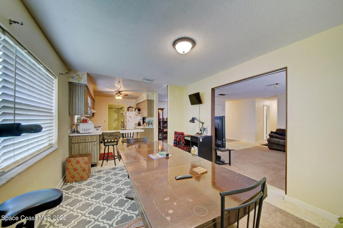 Photo of 1724 Golfview Drive