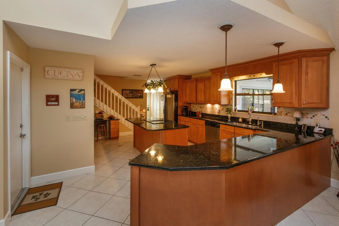 Photo of 610 Woodbridge Drive