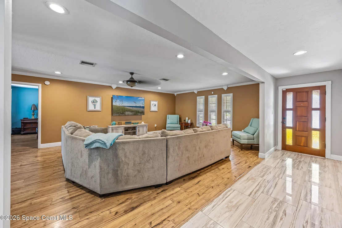 Photo of 1371 Gleneagles Way