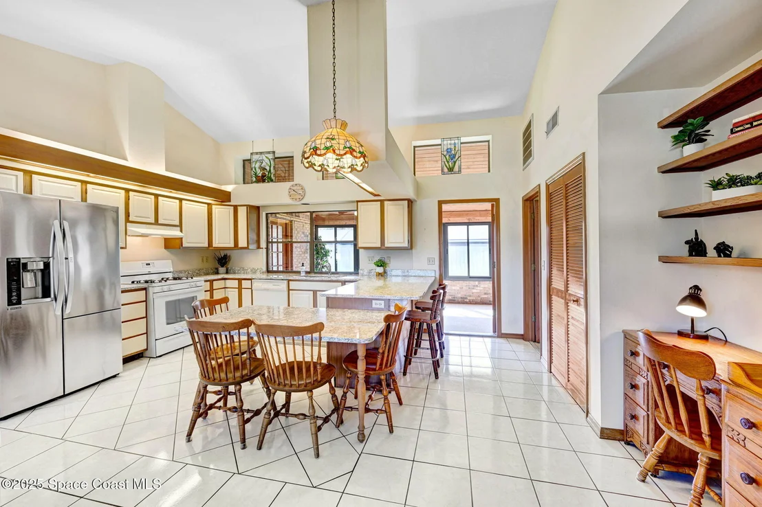 Photo of 2977 Saint Helens Way