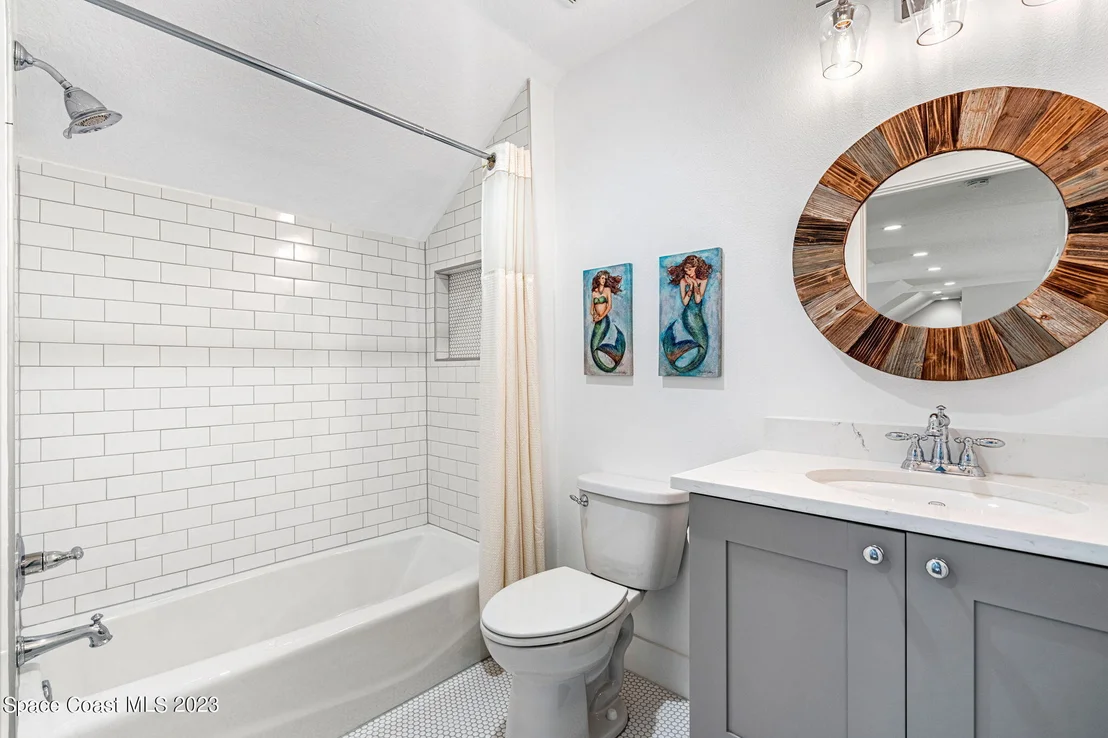 Photo of 5655 Willoughby Drive