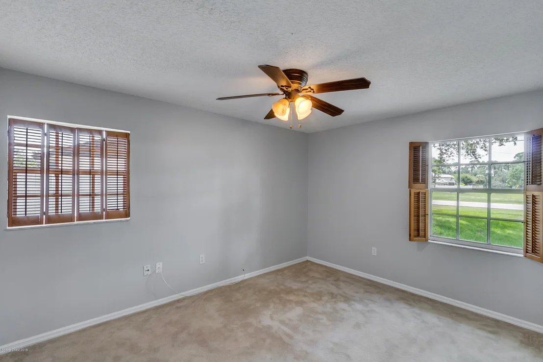 Photo of 6595 Grissom Parkway