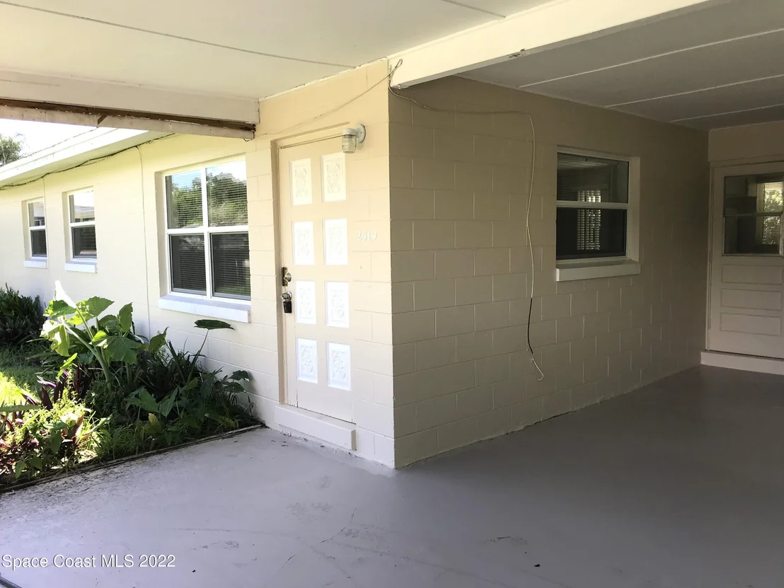 Photo of 2519 Stratford Drive