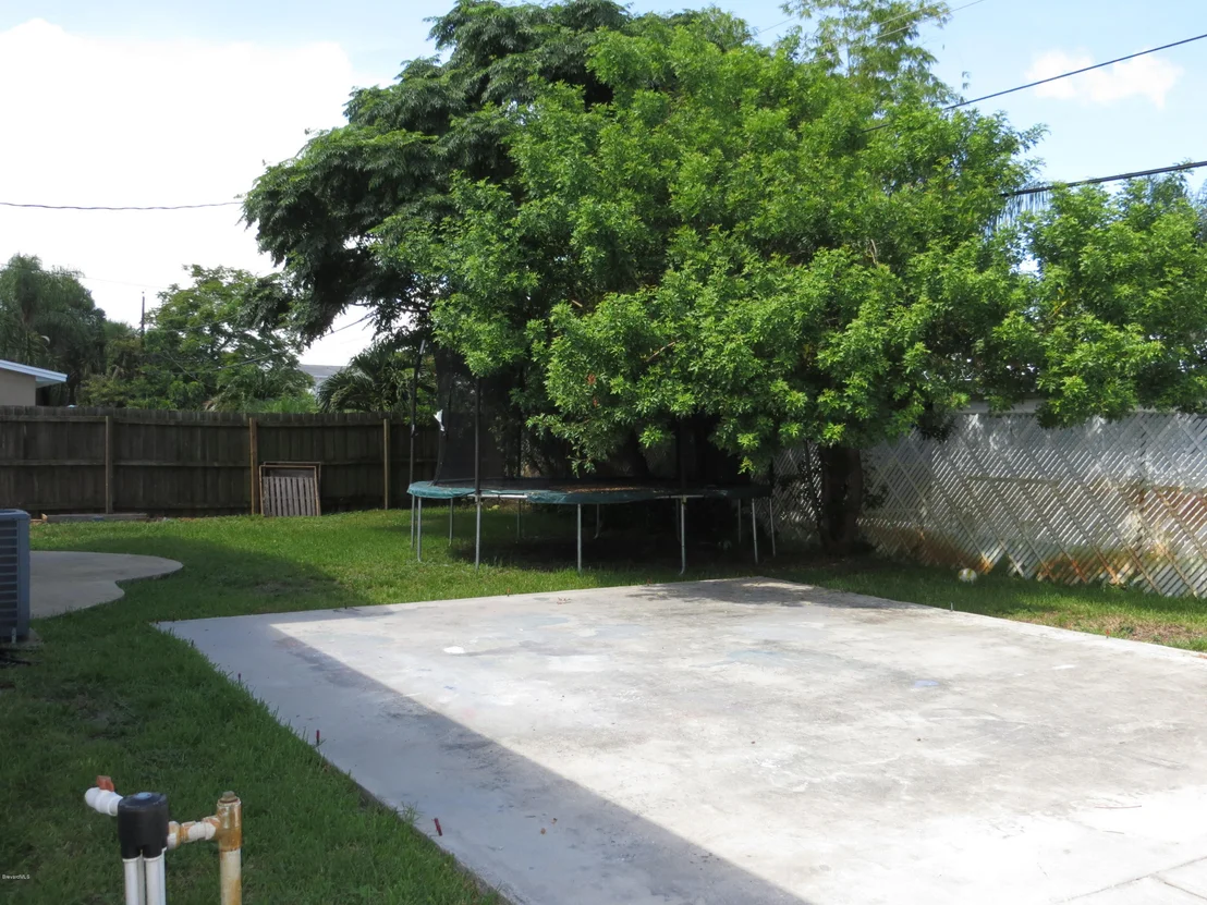 Photo of 1715 Hubbard Drive