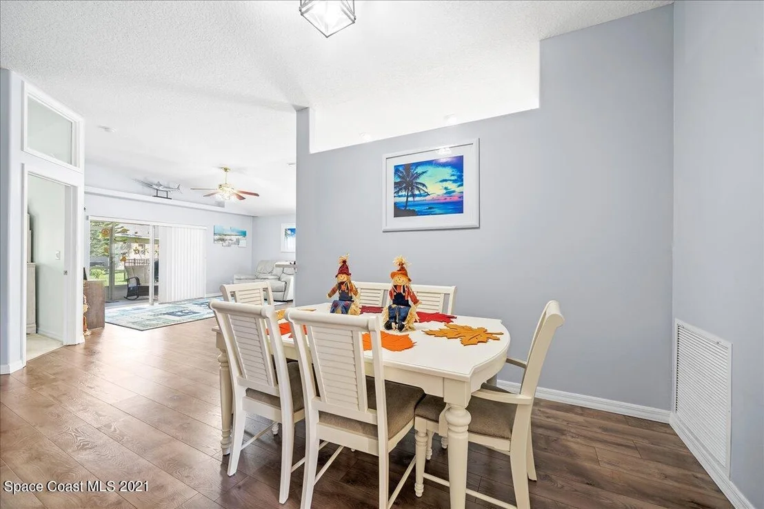 Photo of 2340 Stratford Pointe Drive