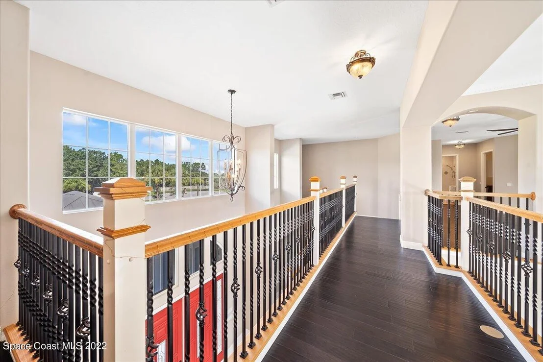 Photo of 5660 Willoughby Drive