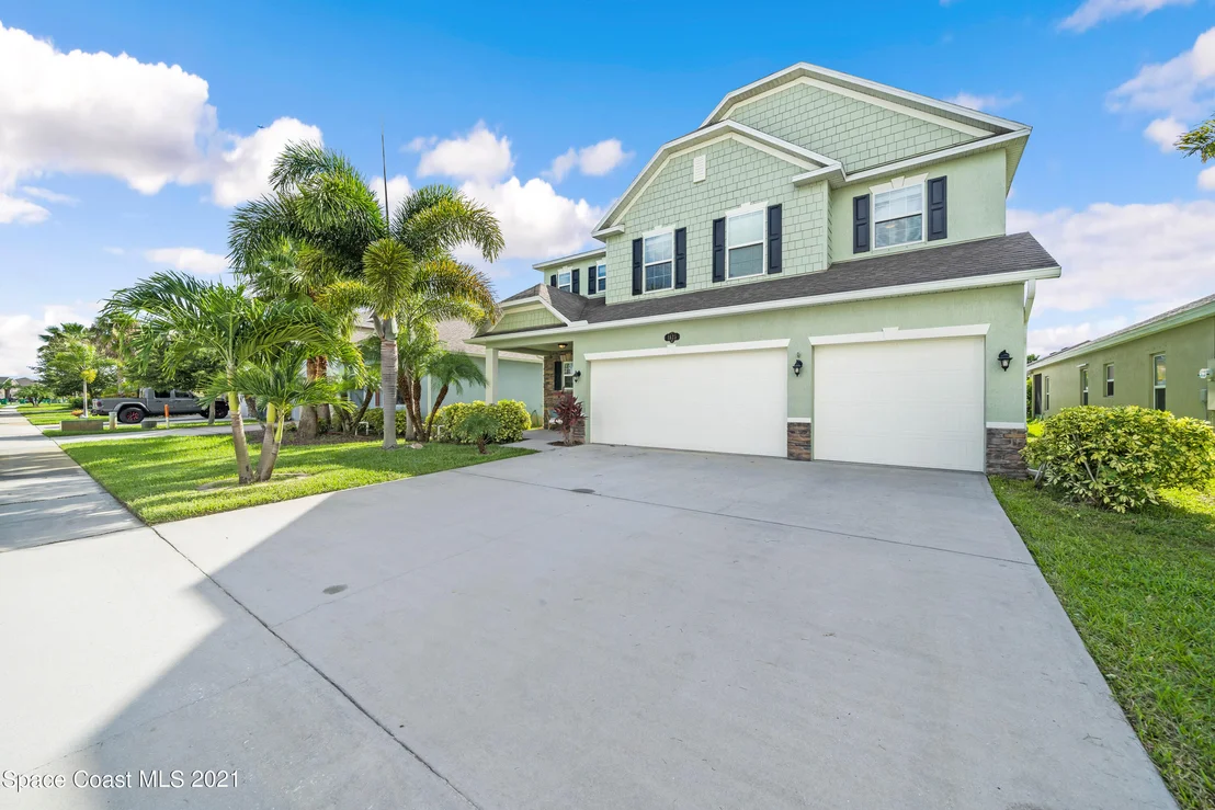 Photo of 1825 Litchfield Drive