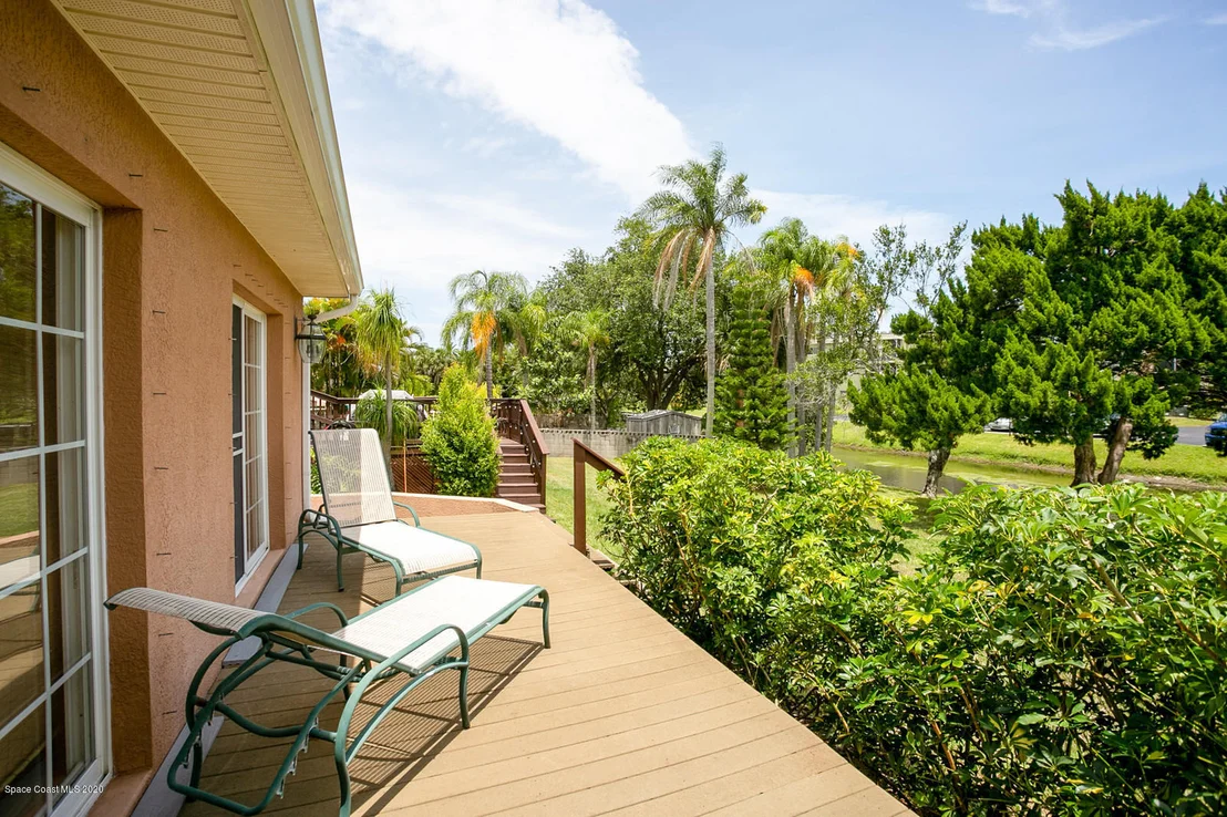 Photo of 1221 Rivermont Drive