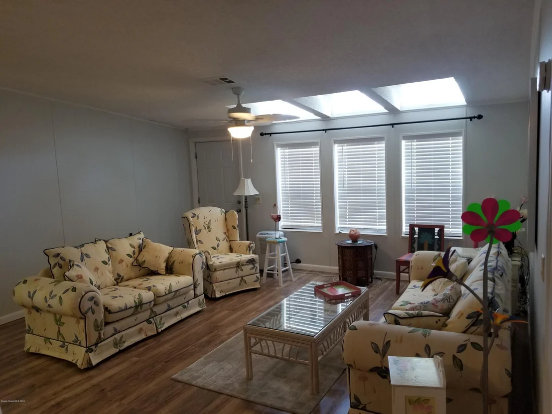 Photo of 905 Spruce Street