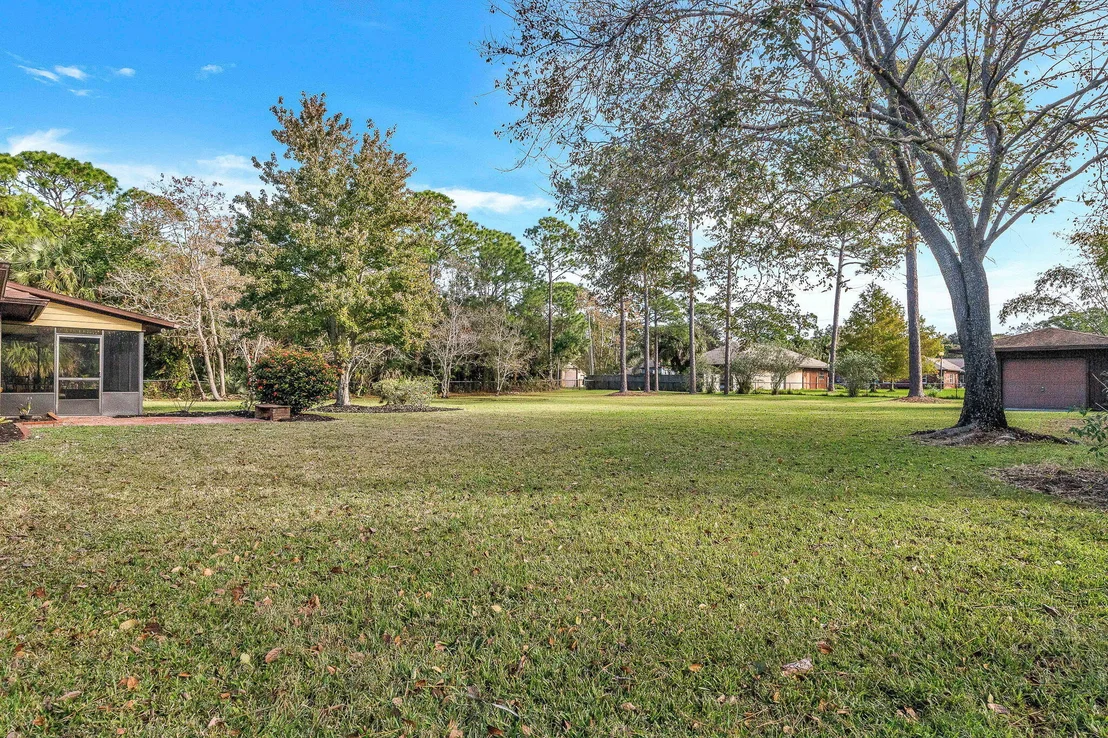 Photo of 1810 Laurel Oak Drive