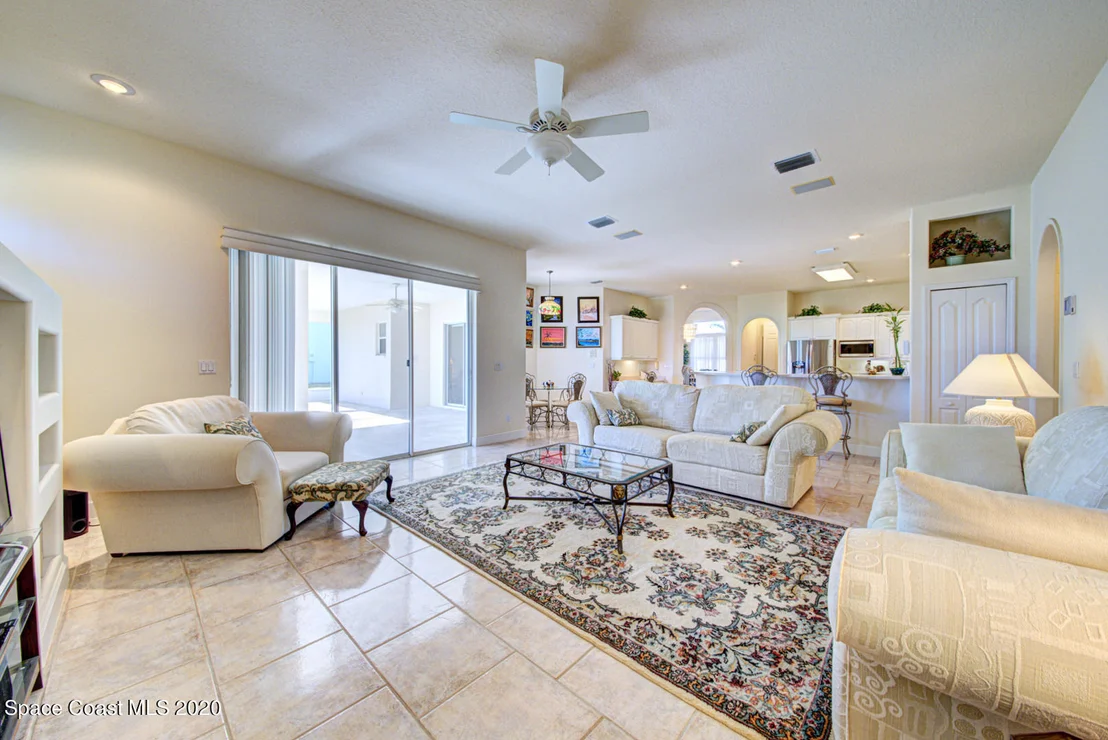 Photo of 1155 Tuckaway Drive