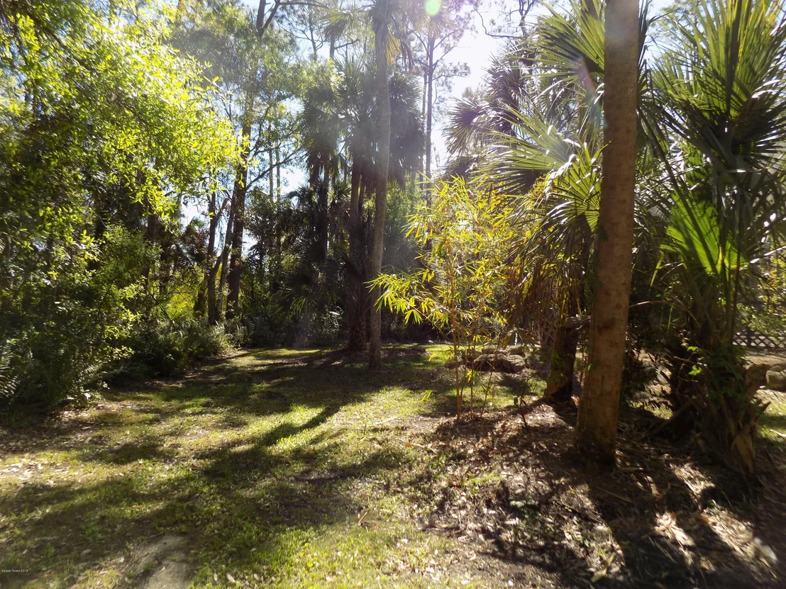 Photo of 970 Bluegrass Lane