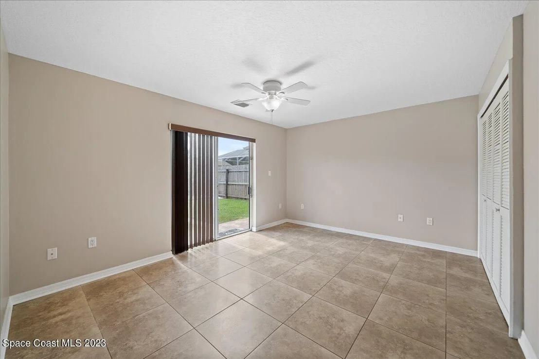 Photo of 1339 Heritage Acres Boulevard