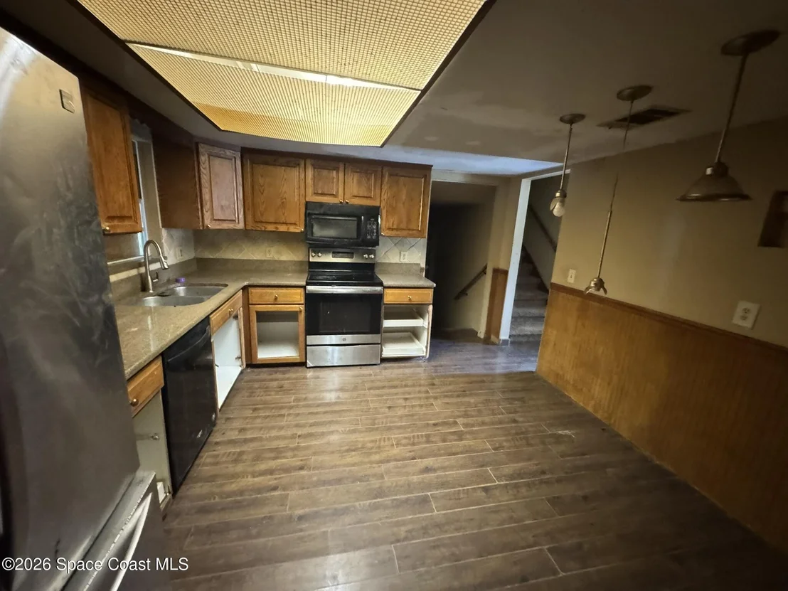 Photo of 999 Sycamore Drive