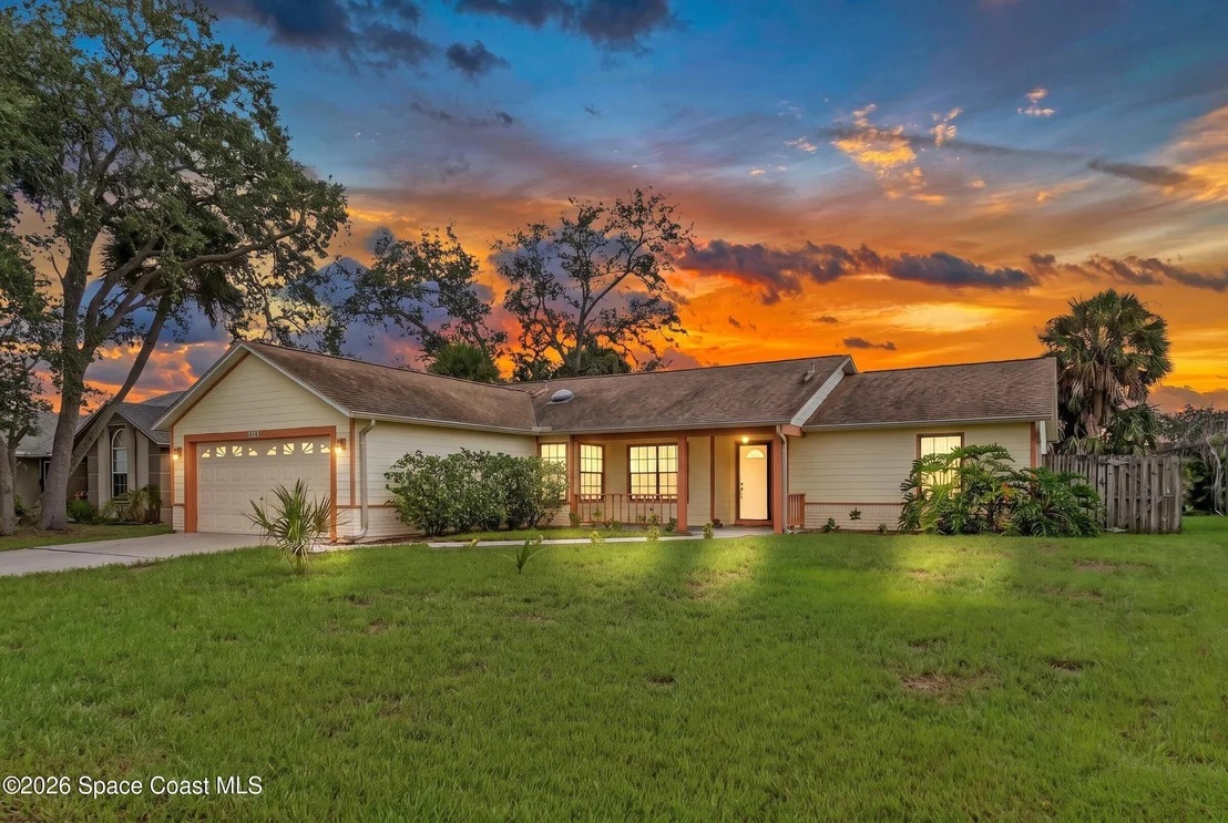 Photo of 2265 Hickory Drive