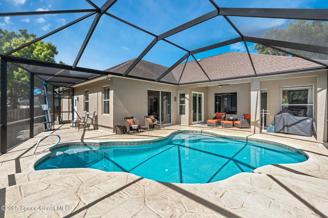 Photo of 5837 Arlington Circle