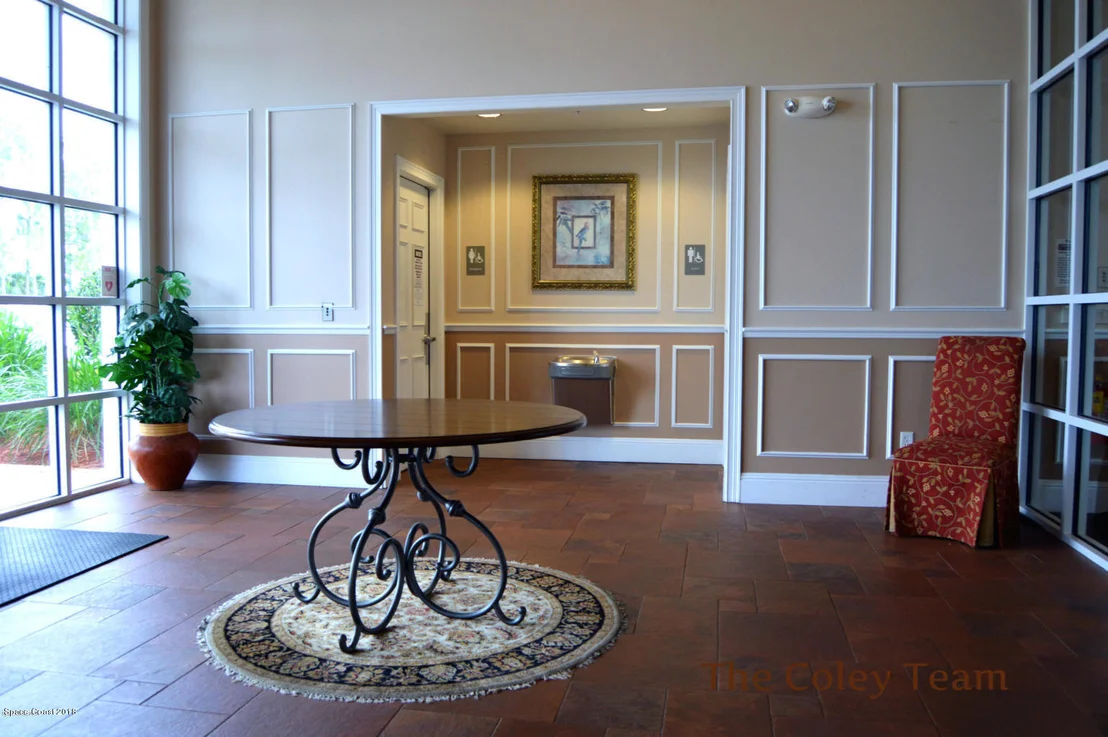 Photo of 2191 Windbrook Drive SE