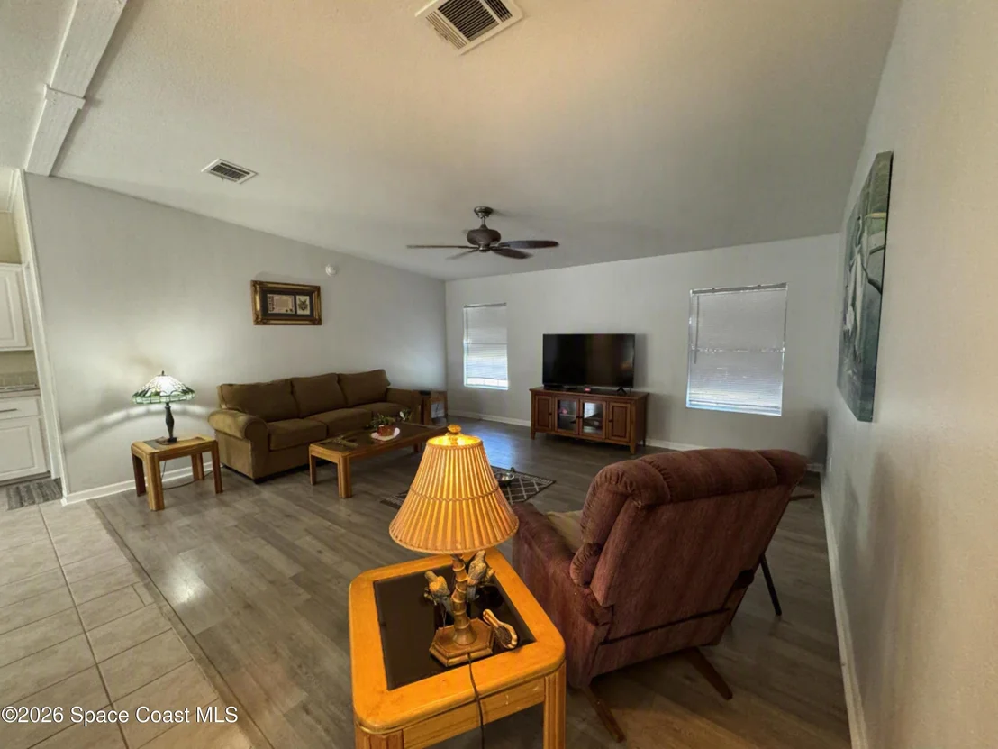 Photo of 835 Vireo Drive