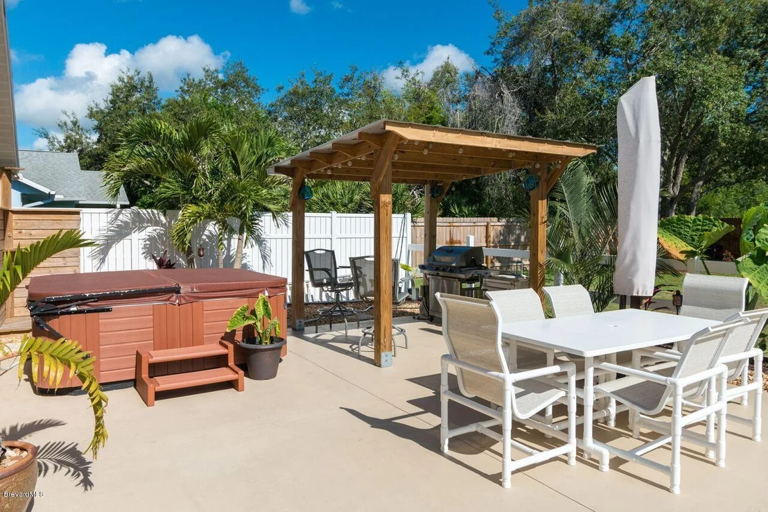 Photo of 4665 Willow Bend Drive