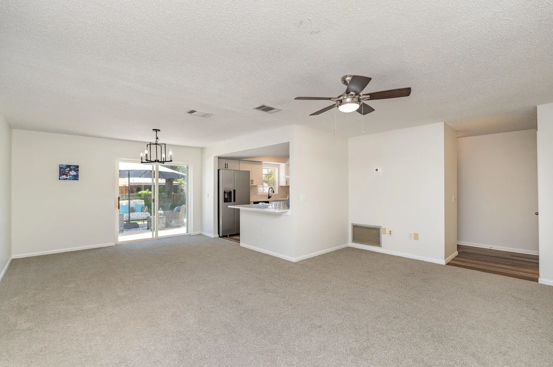 Photo of 847 Berkshire Drive