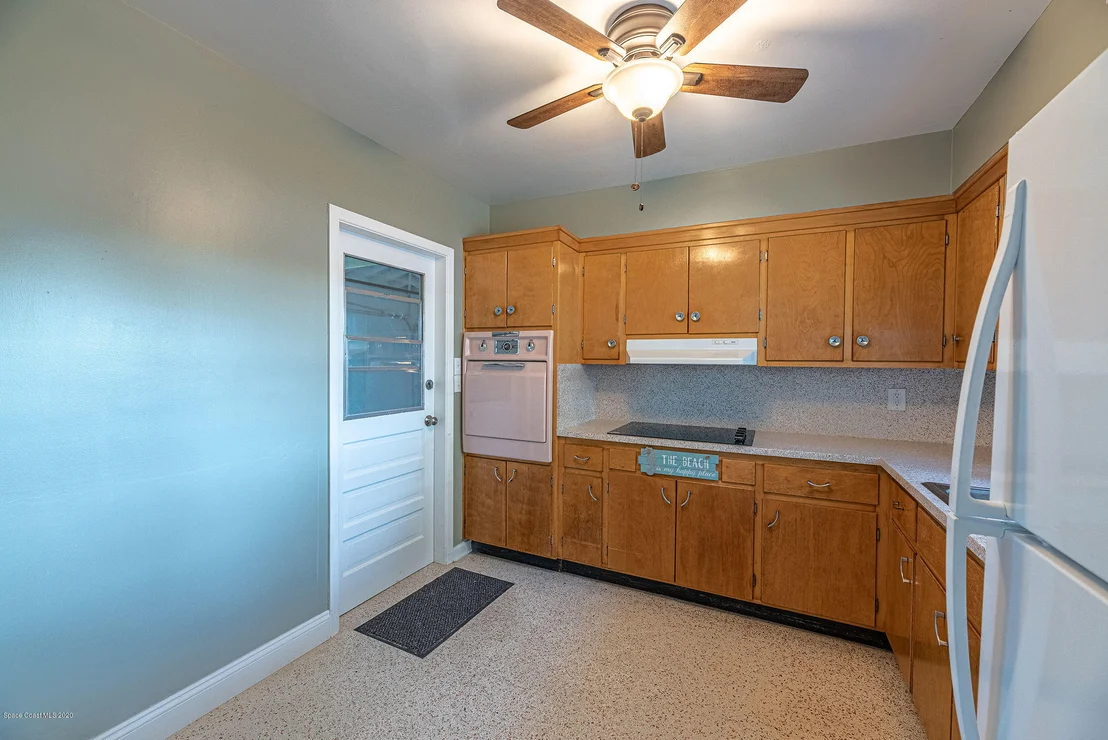 Photo of 1184 E Sun Circle