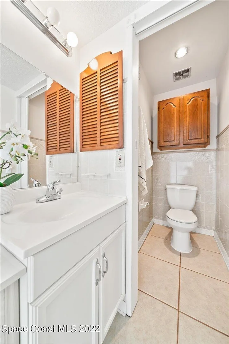 Photo of 752 Bianca Drive NE