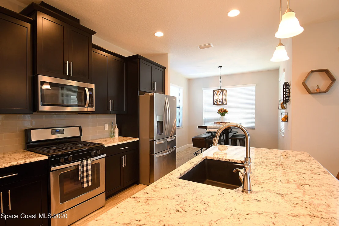 Photo of 2872 Casterton Drive