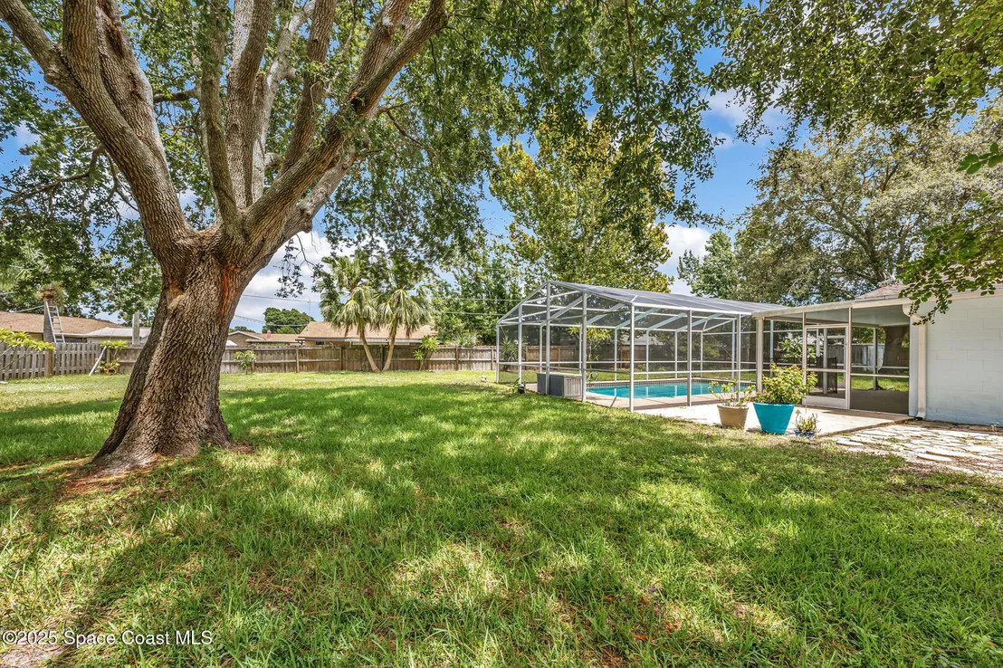 Photo of 872 Bartel Court