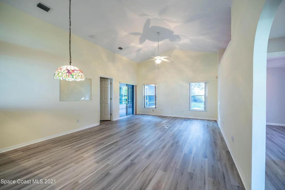 Photo of 2326 Hidden Pine Lane NE
