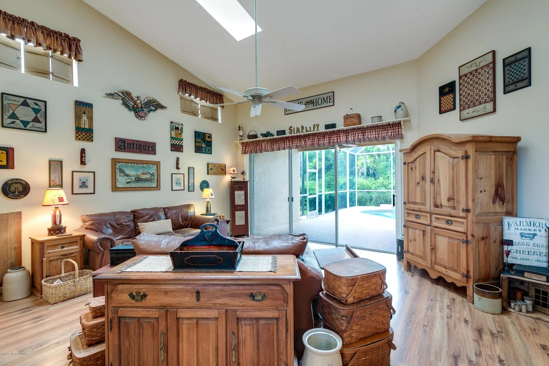 Photo of 996 Wimbledon Drive