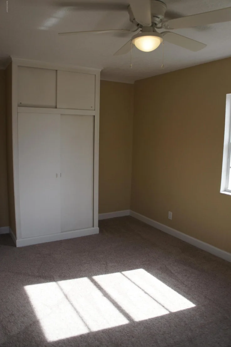 Photo of 1716 Park Avenue