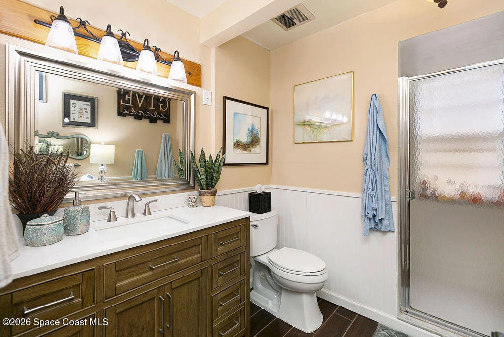 Photo of 3033 Devon Court