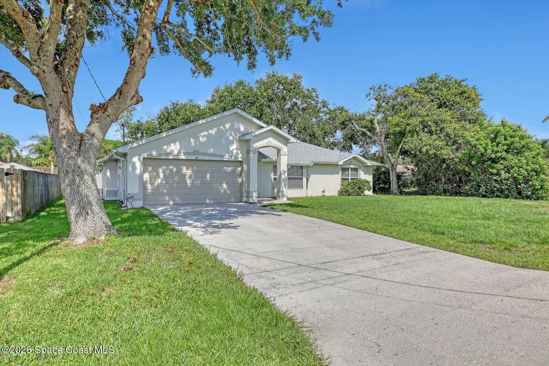 Photo of 6780 Bermuda Avenue