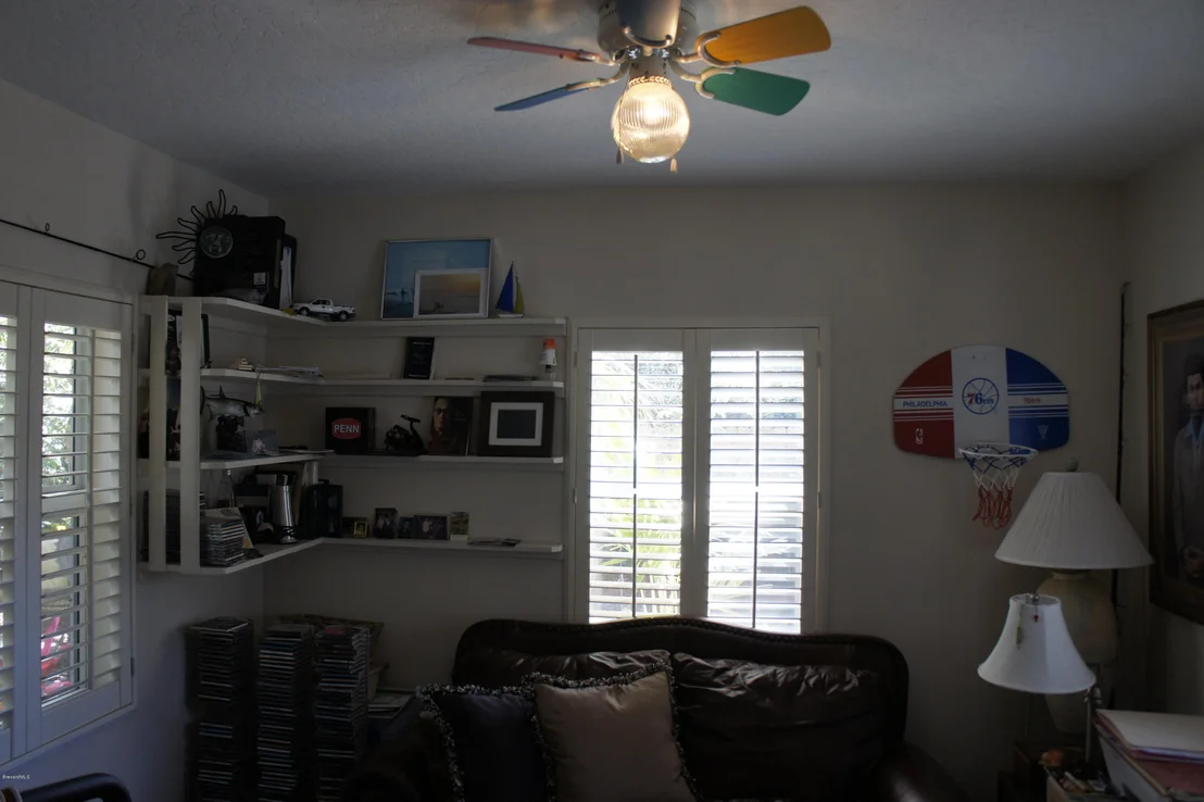 Photo of 555 Old Oak Street