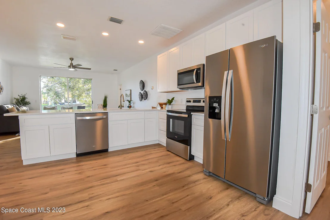 Photo of 521 Cressa Circle
