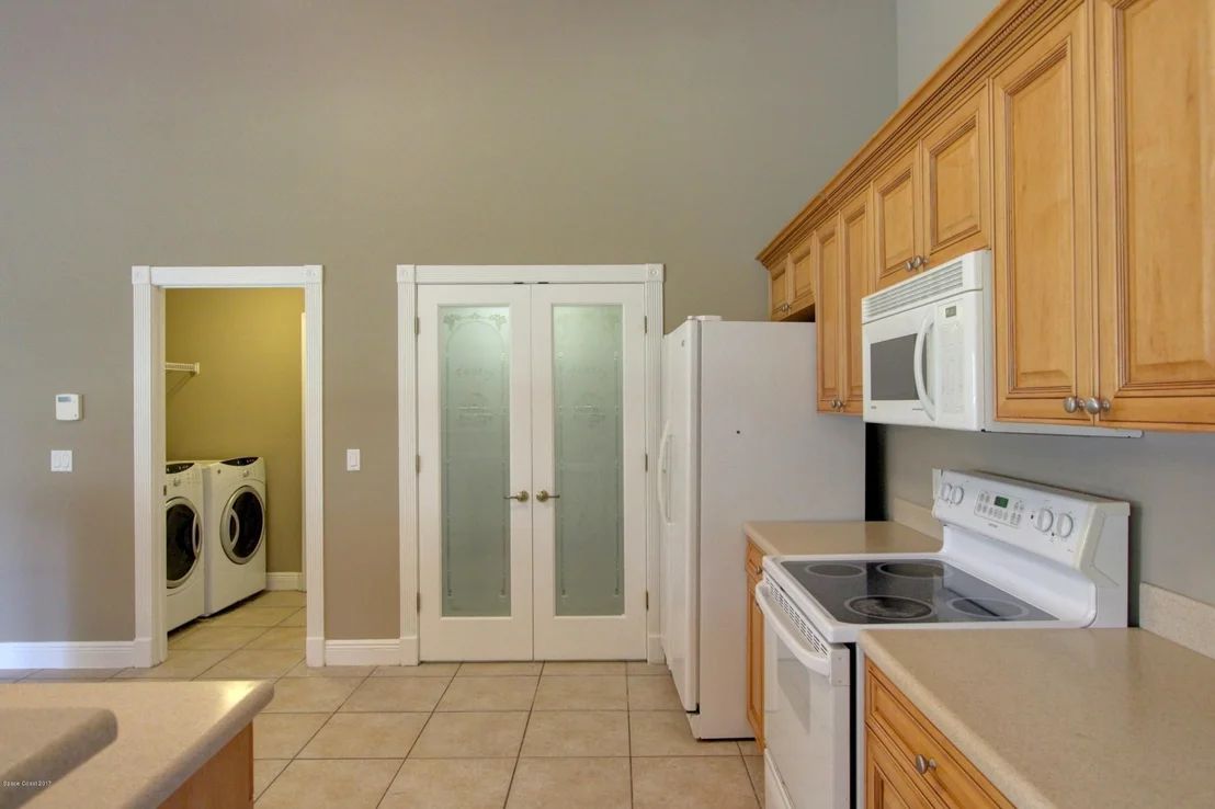 Photo of 326 Park Hill Boulevard