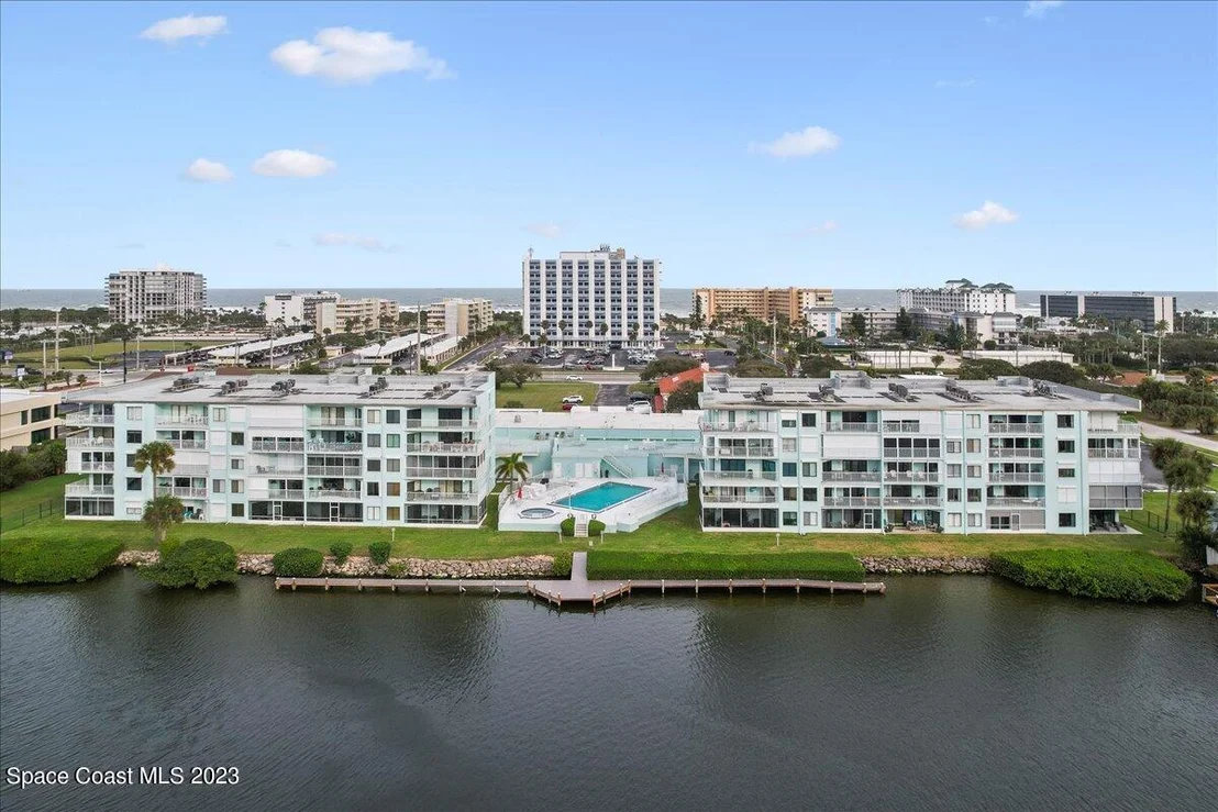 Photo of Unit 2202 at 1750 Commodore Boulevard