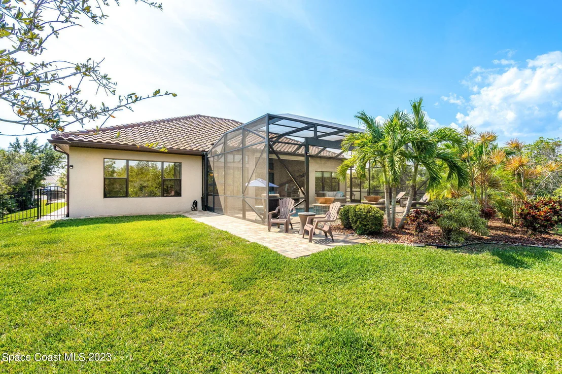 Photo of 5530 Calder Drive