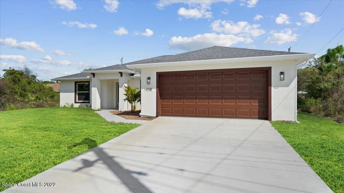 Photo of 1741 Cogan Drive