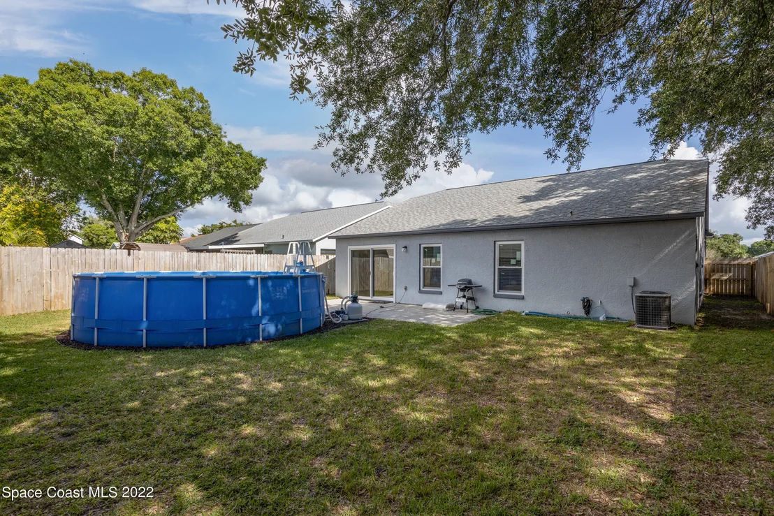 Photo of 1425 Brook Drive