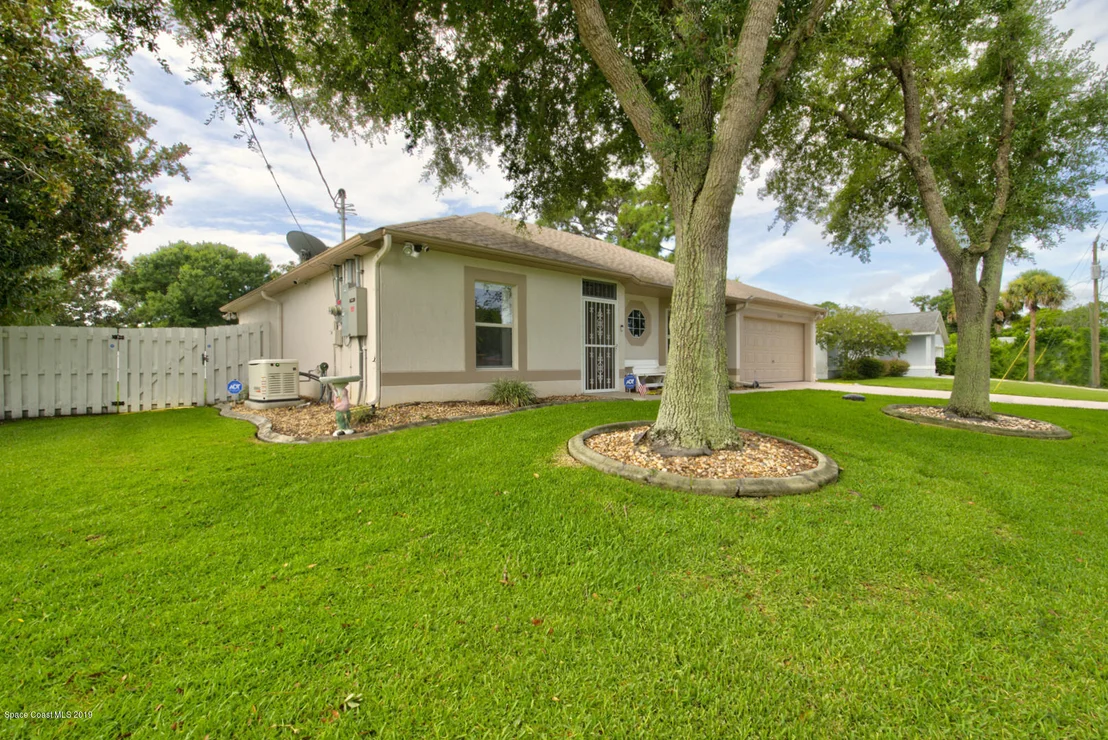 Photo of 5145 Jumper Street