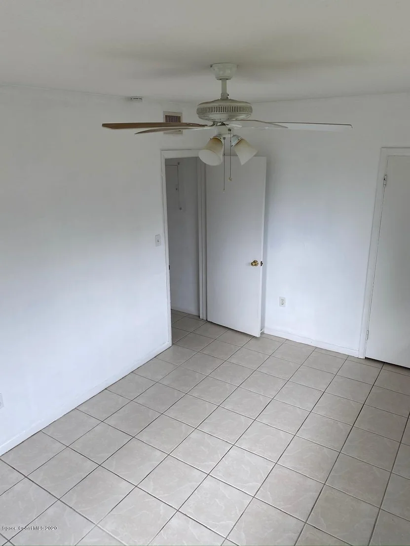 Photo of 920 Glenmore Circle