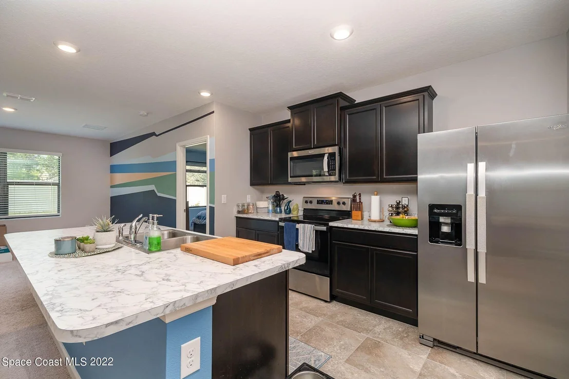 Photo of 588 Coyote Drive