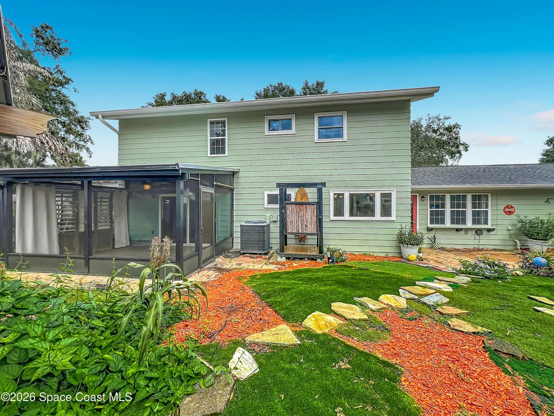 Photo of 645 Orange Court