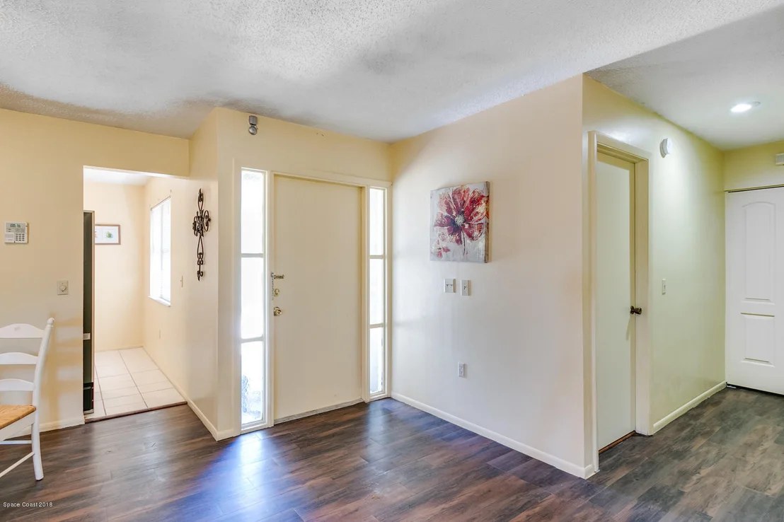 Photo of 1586 Creel Road NE